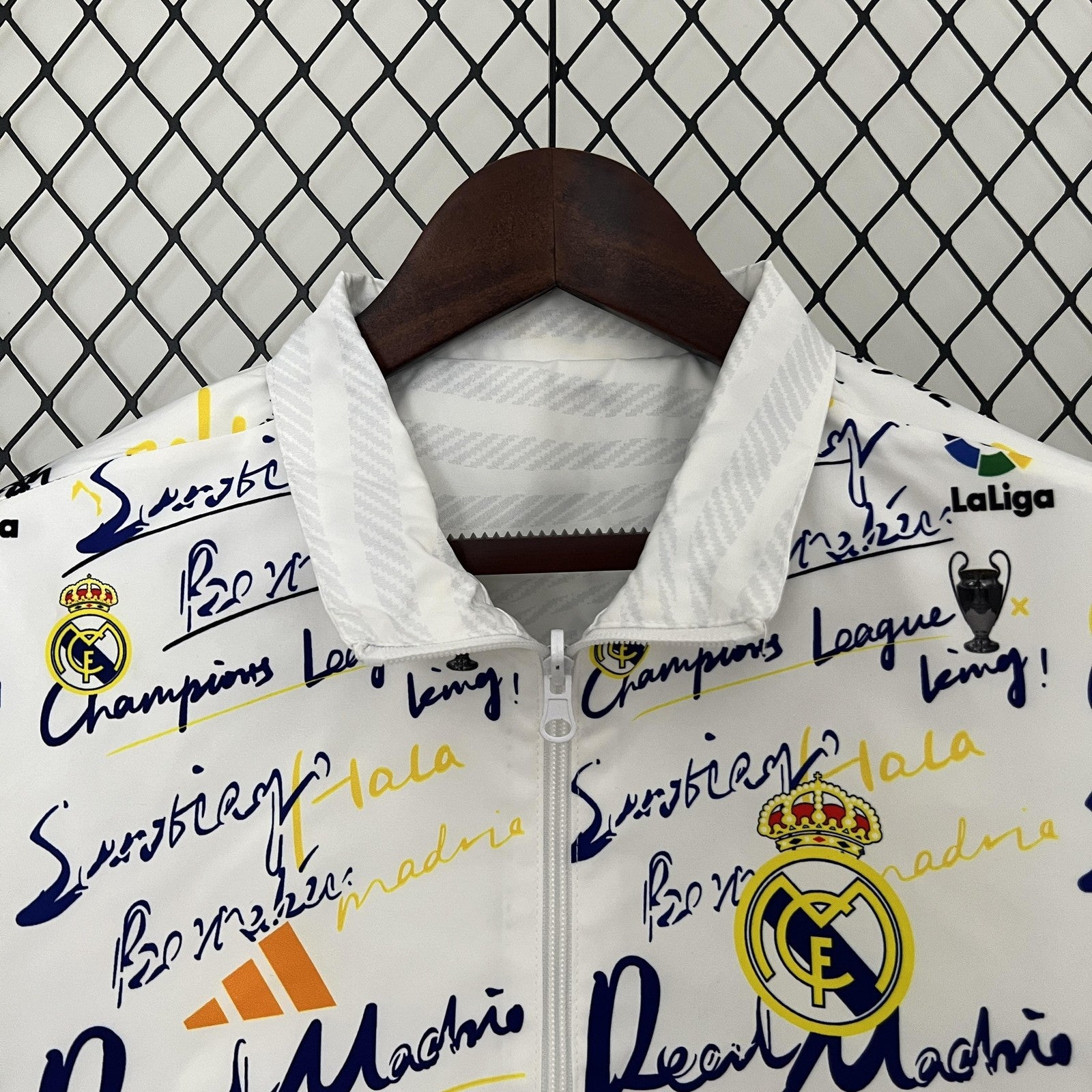 24 25 Real Madrid Trench Coat Reversible 4