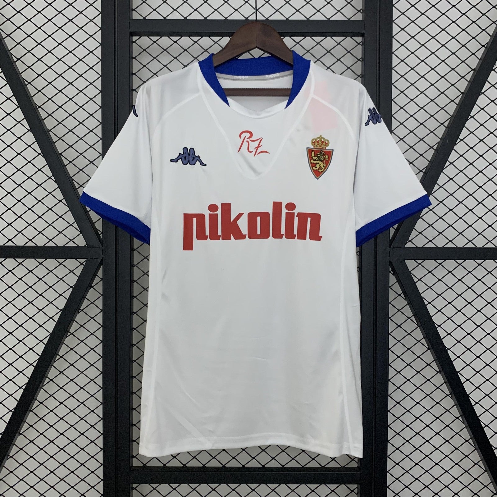 Retro Zaragoza Home