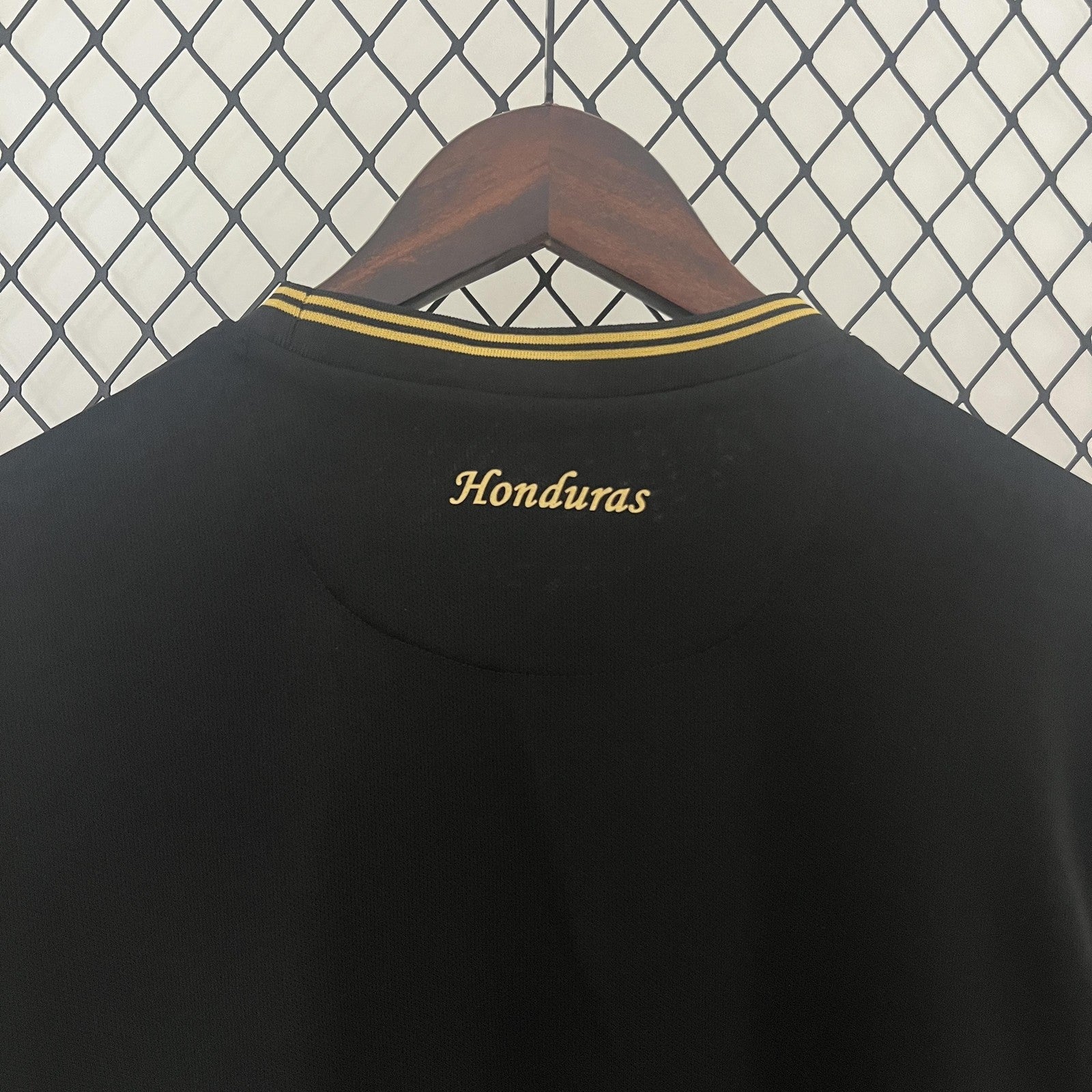 2024 Honduras Black